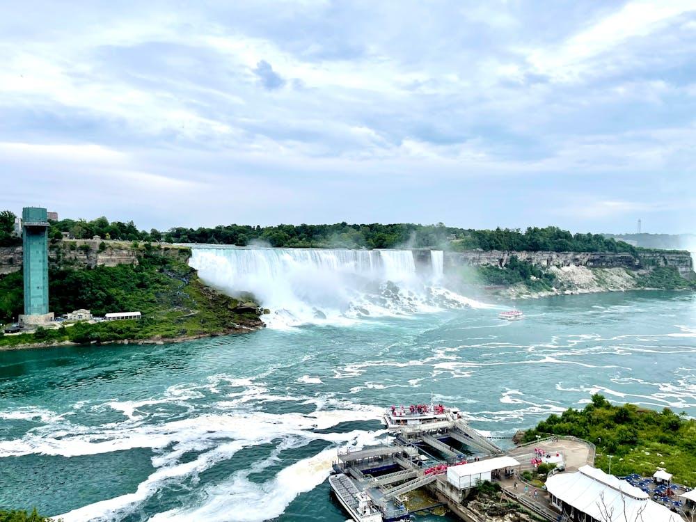 7N - Elegant East Canada